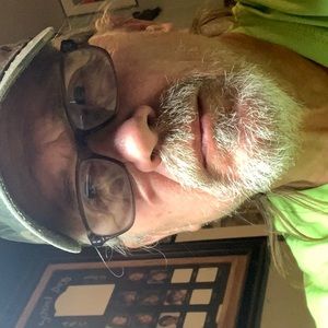 Meet your Posher, Mark